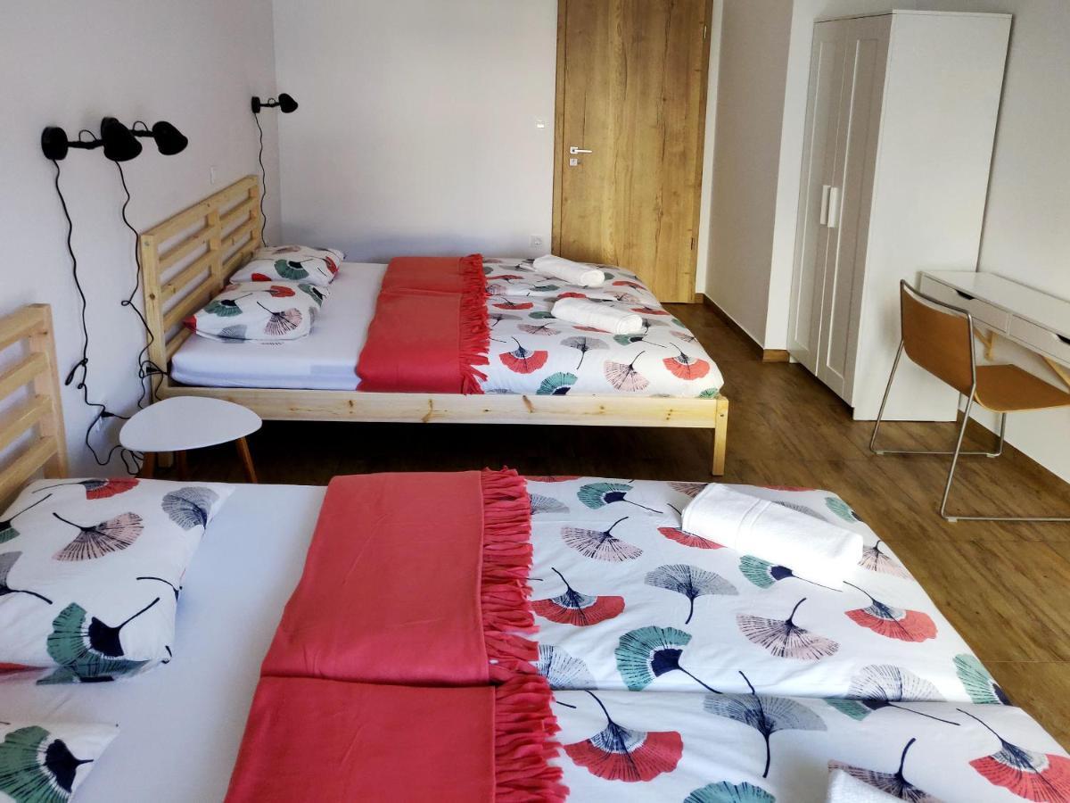 Pubyland Rooms & Apartments Rogatec Екстериор снимка