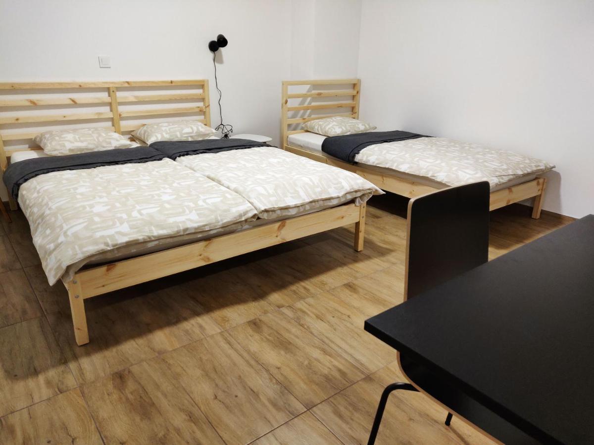 Pubyland Rooms & Apartments Rogatec Екстериор снимка